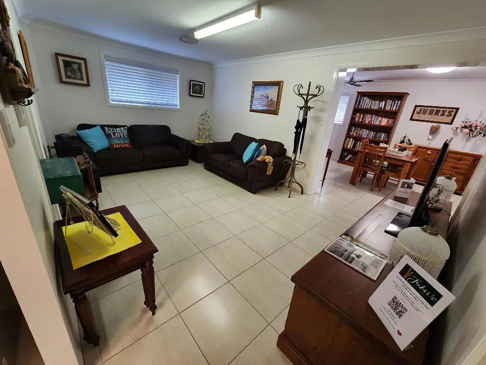 Jubri'S Hideaway Guesthouse Dalby
